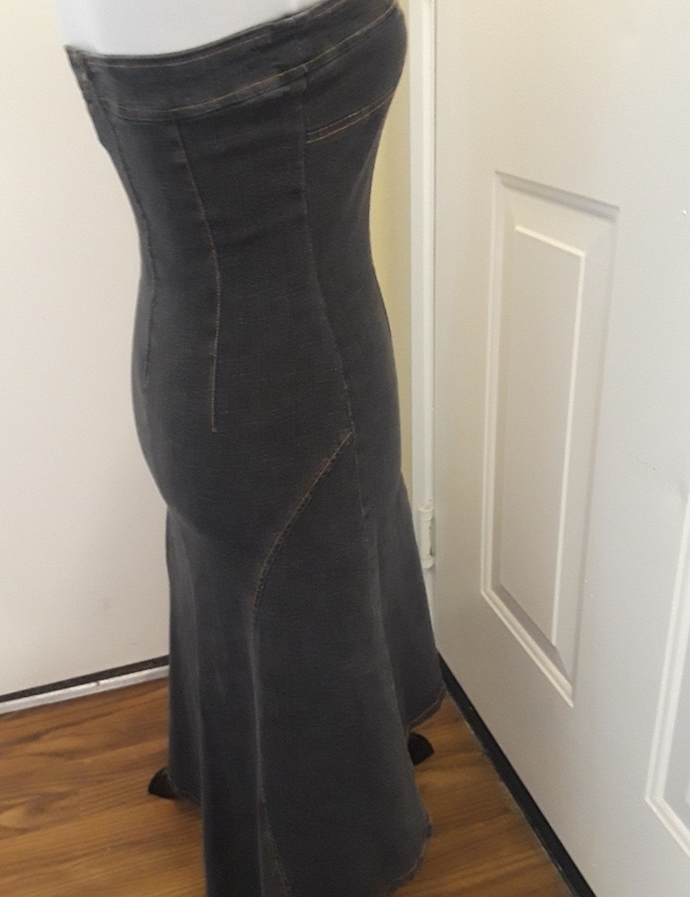 Hot Kiss strapless Dress Dark Denim size Sml.